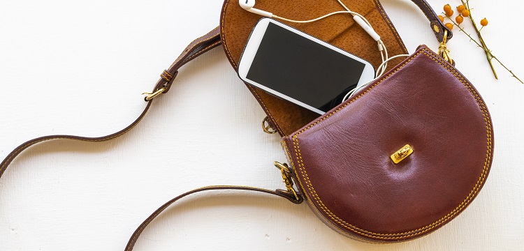 充電樁 、儲能 、光伏系統 EMC測試 EMC報告?電動汽車交流充電樁EMC安規電氣安全性能檢測