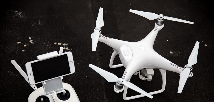 我是做檢測(cè)行業(yè)的大客戶銷(xiāo)售，在新能源的光伏、儲(chǔ)能和充電樁方面做市場(chǎng)去哪里找客戶呢 ?智能充電樁相比傳統(tǒng)充電樁有哪些優(yōu)勢(shì) 